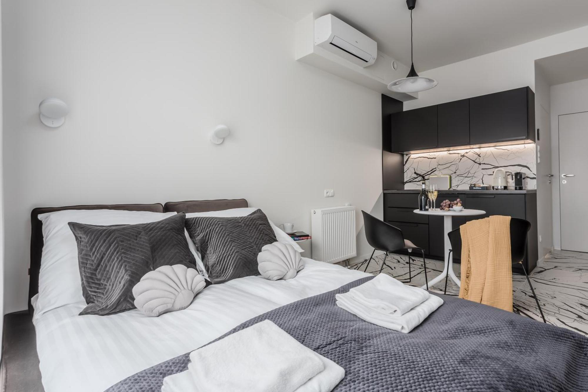 غدانسك Deo Plaza - Apartments At The Old Town المظهر الخارجي الصورة